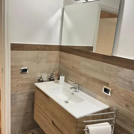 La Terrazza Di Rovaglioso Apartment