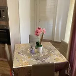 La Terrazza Di Rovaglioso Apartment *