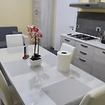 La Terrazza Di Rovaglioso Apartment