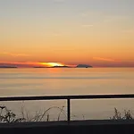 Lejlighed La Terrazza Di Rovaglioso Palmi
