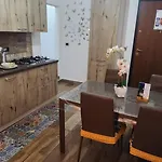 La Terrazza Di Rovaglioso 公寓 帕尔米