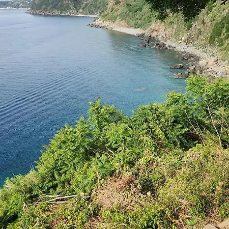 La Terrazza Di Rovaglioso Apartment