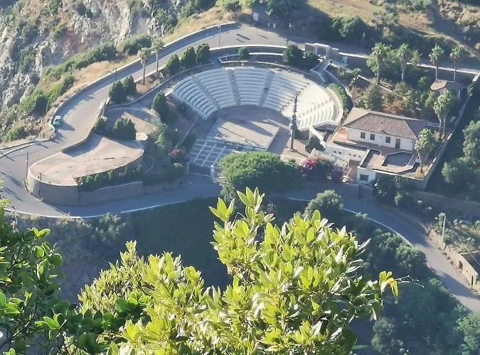 La Terrazza Di Rovaglioso דירה פאלמי