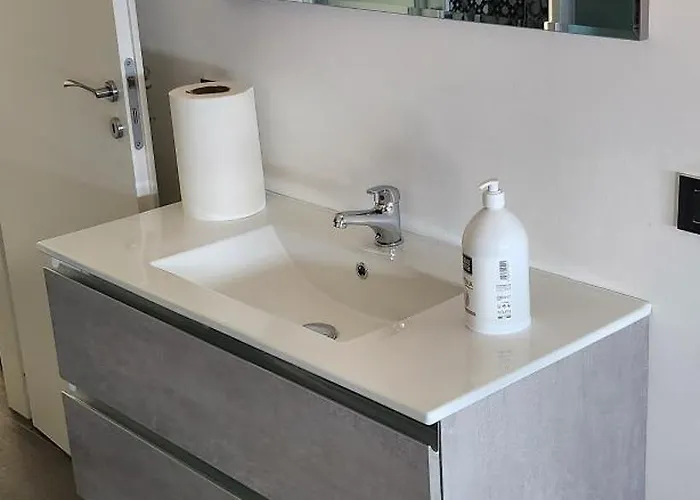 La Terrazza Di Rovaglioso * 帕尔米